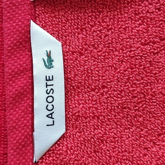 NEW LACOSTE Bath Towel Red - Picture 6 of 6